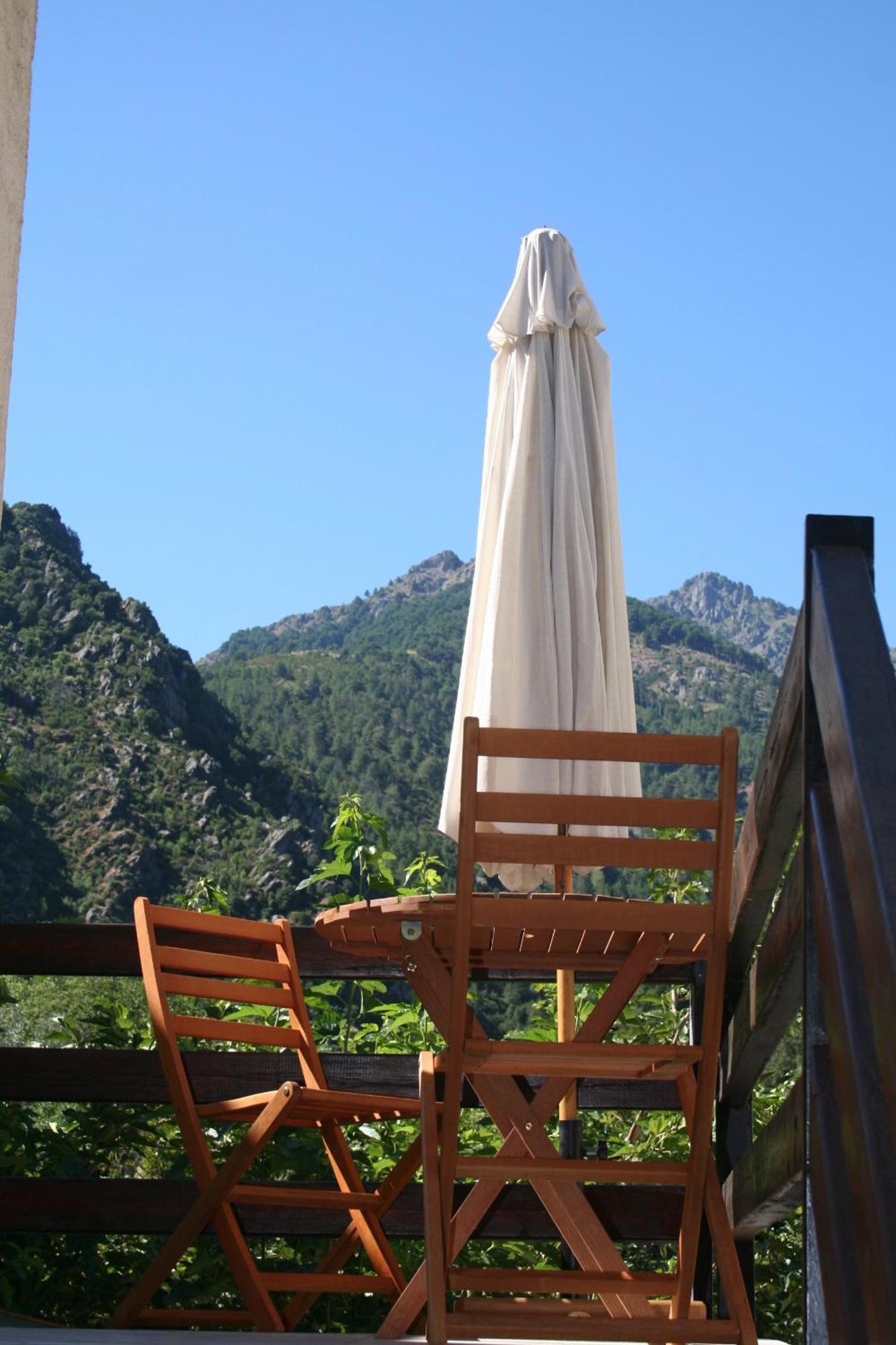 كورتي Apparts' Hotel Casa Di A Restonica المظهر الخارجي الصورة